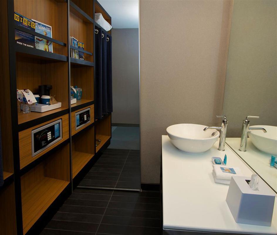 ホテル アロフト タルサ ダウンタウン 部屋 写真